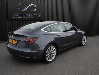 Used Tesla Model 3 2019 for sale - 79290749: Photo