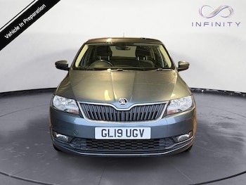 Used Skoda Rapid Spaceback 2019 for sale - 77274466: Photo