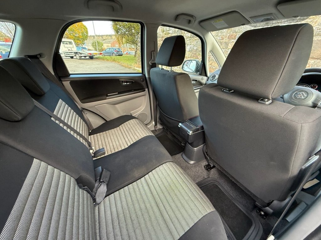 Used Suzuki SX4 2011 for sale - 76820401: Photo 15