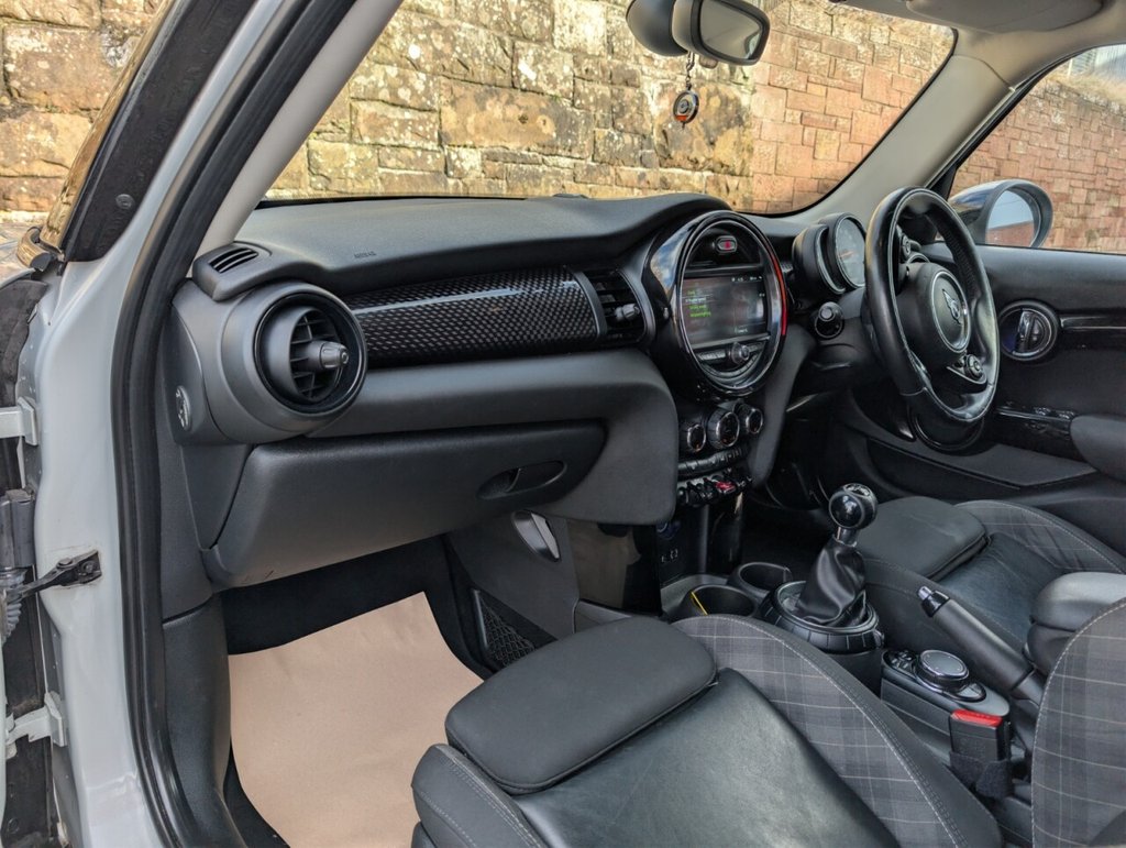 Used MINI Hatch 2016 for sale - 77990734: Photo 14