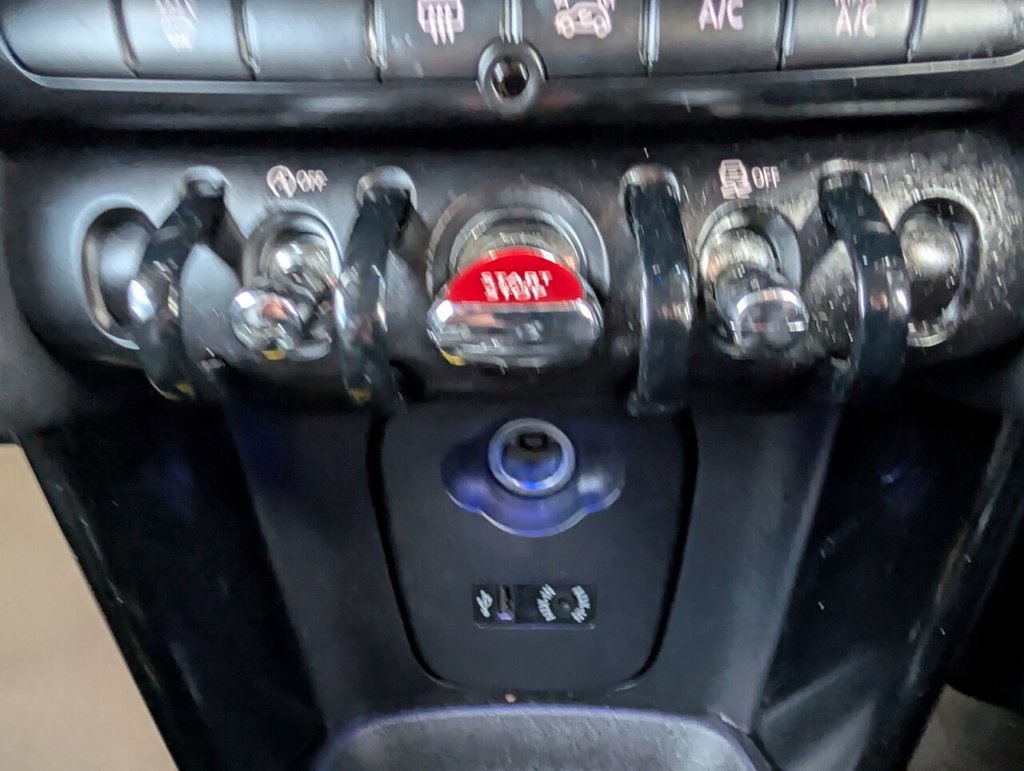 Used MINI Hatch 2016 for sale - 77990734: Photo 24