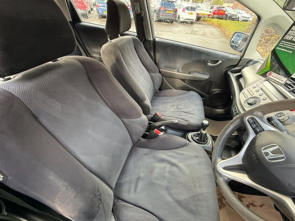 Used Honda Jazz 2011 for sale - 76820184: Photo 20