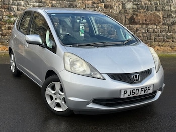 Used Honda Jazz 2011 for sale - 76820184: Photo