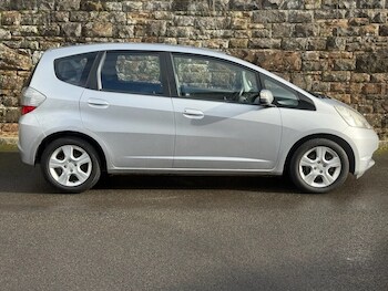 Used Honda Jazz 2011 for sale - 76820184: Photo