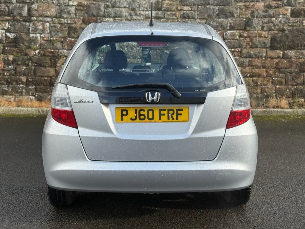 Used Honda Jazz 2011 for sale - 76820184: Photo 7