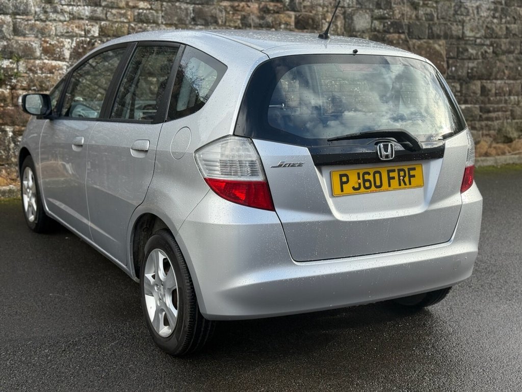 Used Honda Jazz 2011 for sale - 76820184: Photo 8
