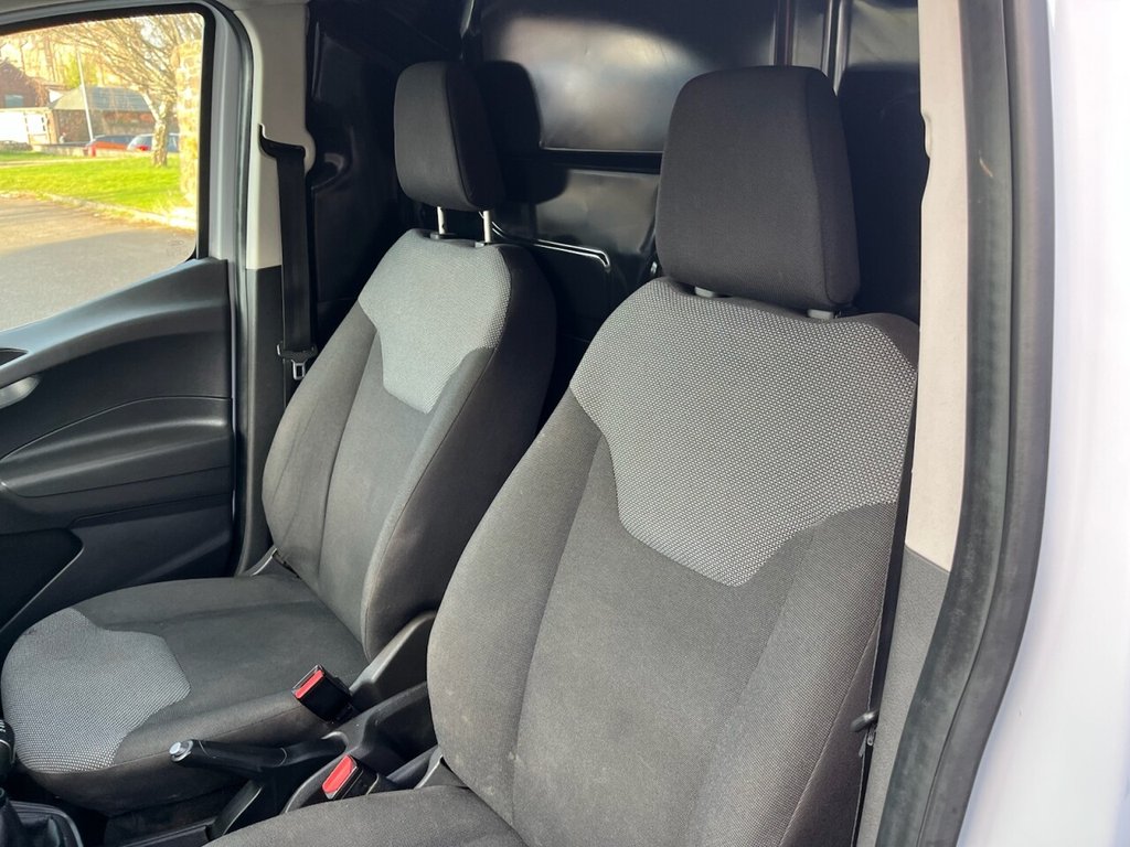 Used Ford Transit Courier 2019 for sale - 77990953: Photo 10