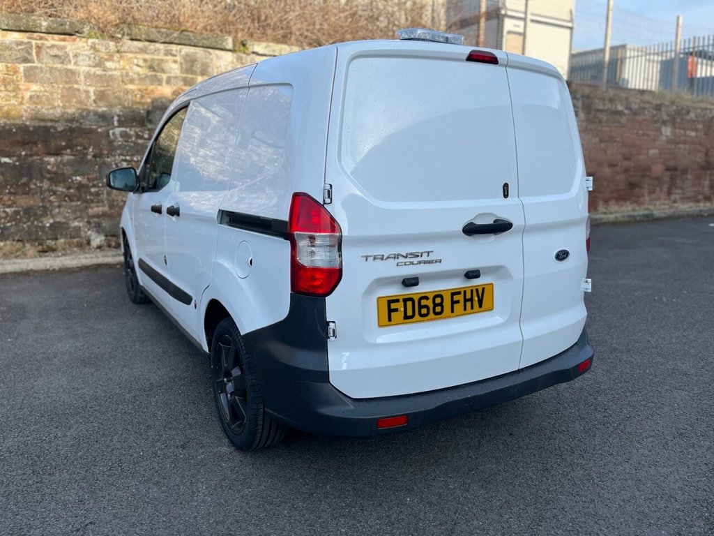 Used Ford Transit Courier 2019 for sale - 77990953: Photo 6