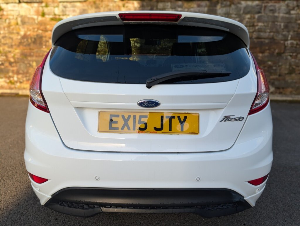 Used Ford Fiesta 2015 for sale - 77990805: Photo 4