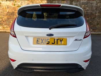 Used Ford Fiesta 2015 for sale - 77990805: Photo