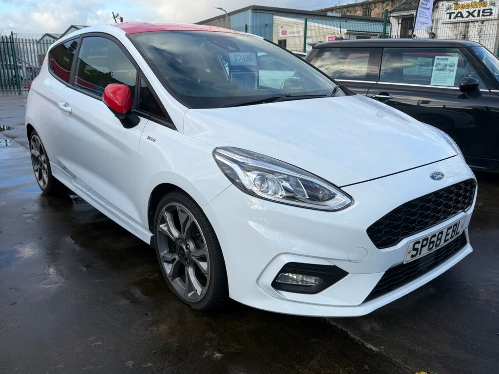 Used Ford Fiesta 2018 for sale - 76820409: Photo 1