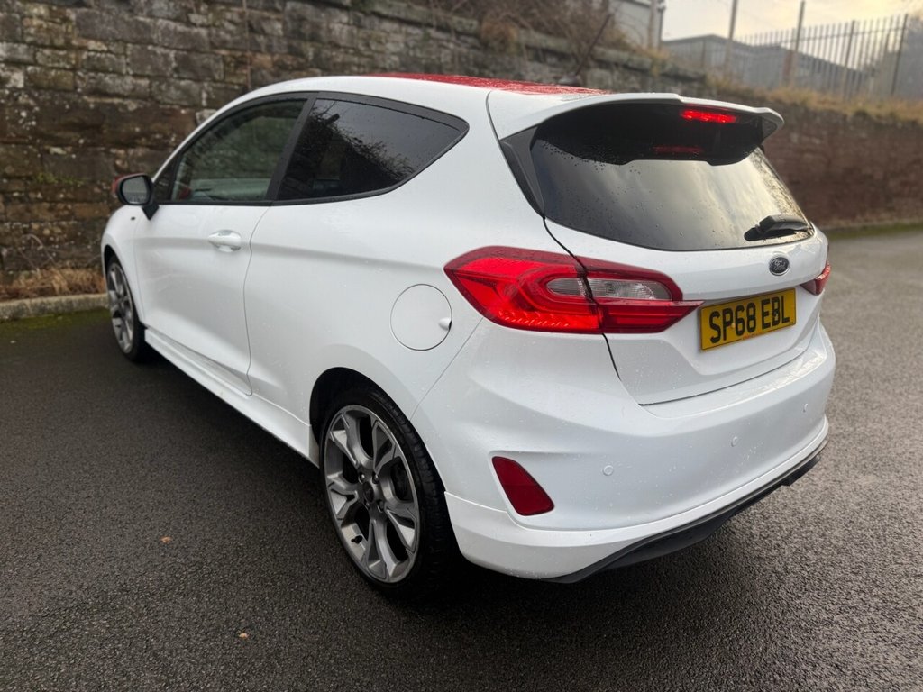 Used Ford Fiesta 2018 for sale - 76820409: Photo 8