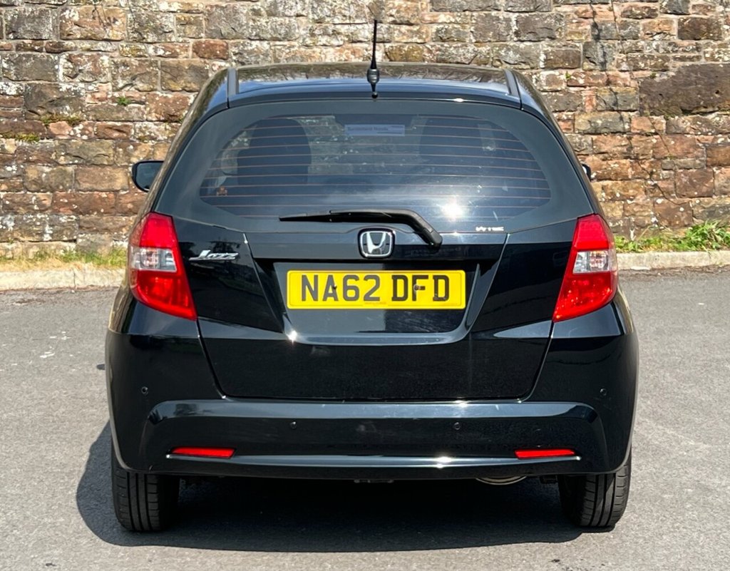 Used Honda Jazz 2012 for sale - 76820647: Photo 6