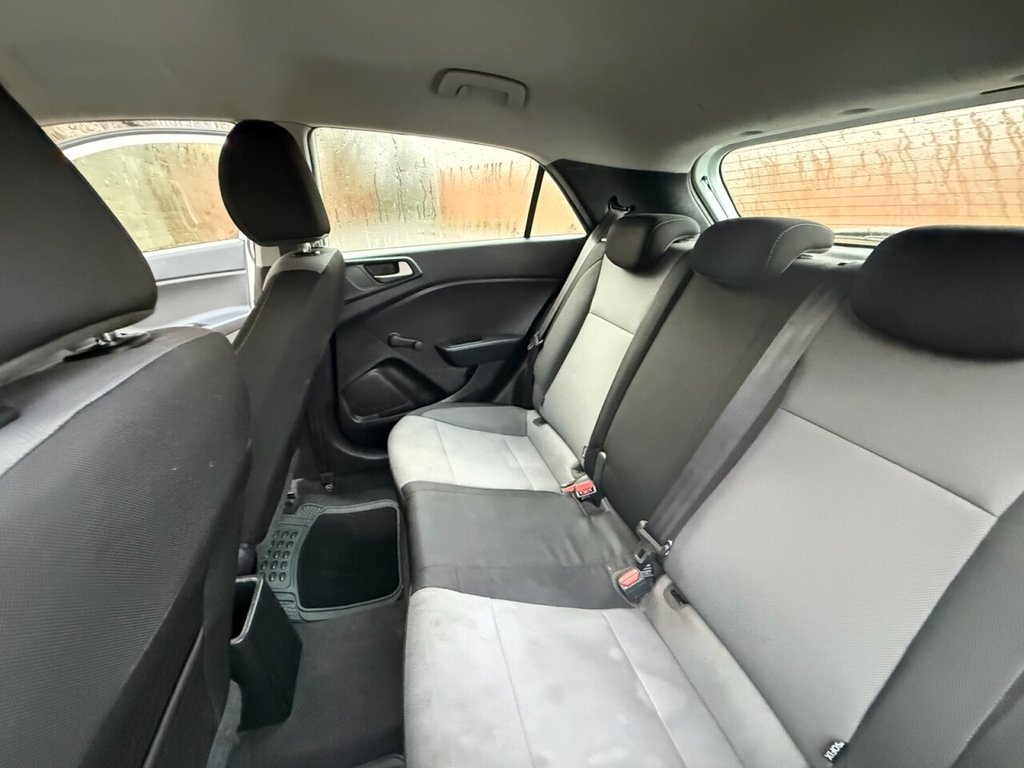 Used Hyundai i20 2017 for sale - 77121700: Photo 11