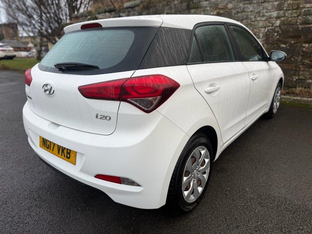 Used Hyundai i20 2017 for sale - 77121700: Photo 6