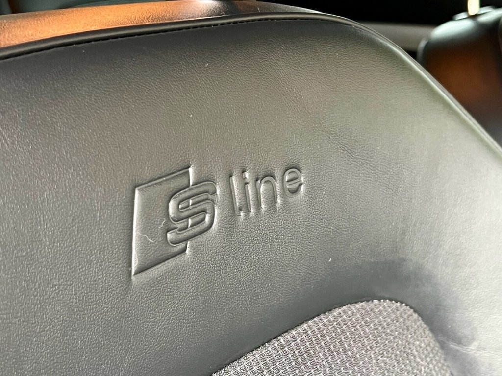 Used Audi Q3 2014 for sale - 76820208: Photo 13