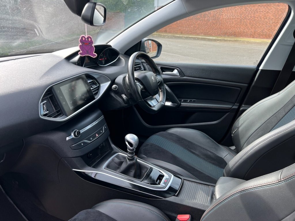 Used Peugeot 308 2019 for sale - 76820607: Photo 14