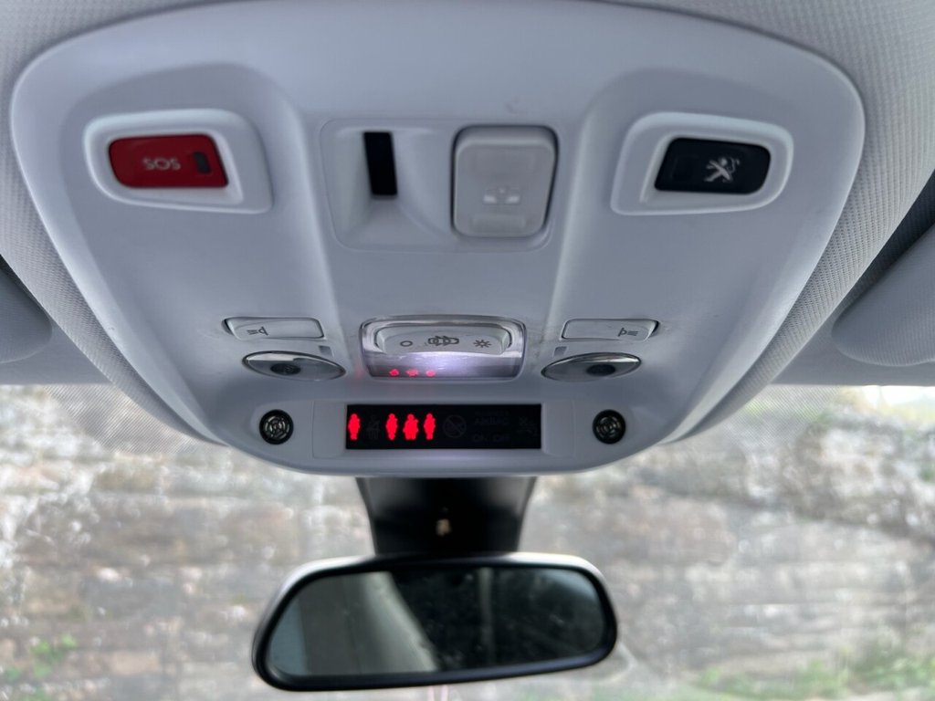 Used Peugeot 308 2019 for sale - 76820607: Photo 17