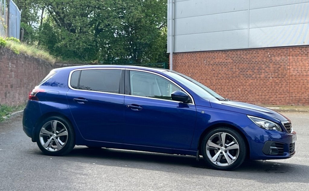 Used Peugeot 308 2019 for sale - 76820607: Photo 4