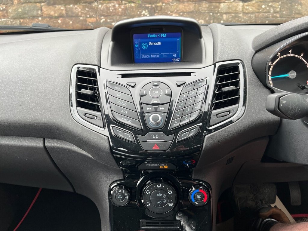 Used Ford Fiesta 2016 for sale - 78180810: Photo 16