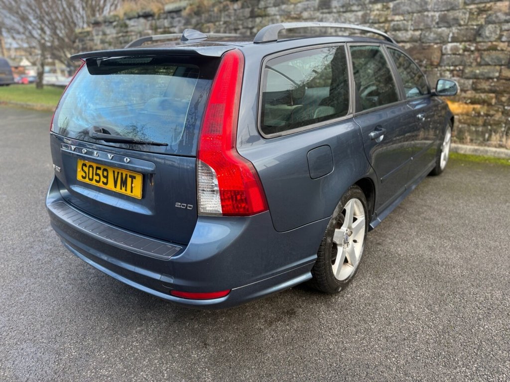 Used Volvo V50 2009 for sale - 76820396: Photo 6