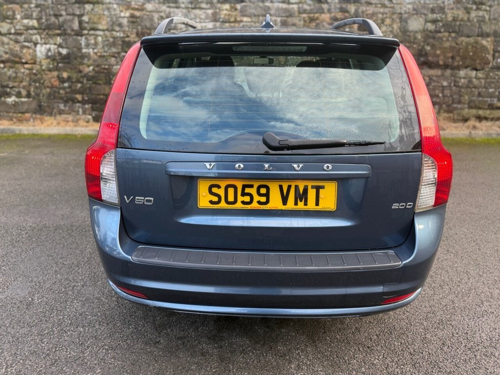 Used Volvo V50 2009 for sale - 76820396: Photo 7