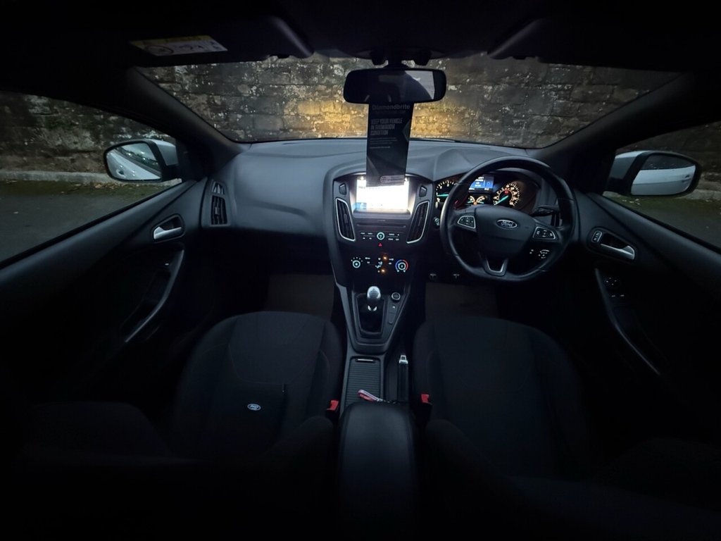 Used Ford Focus 2017 for sale - 76820494: Photo 15