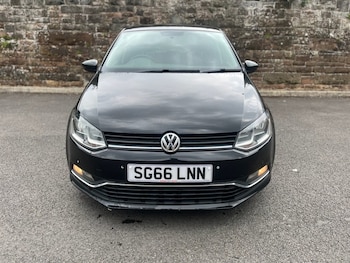 Used Volkswagen Polo 2016 for sale - 78930368: Photo