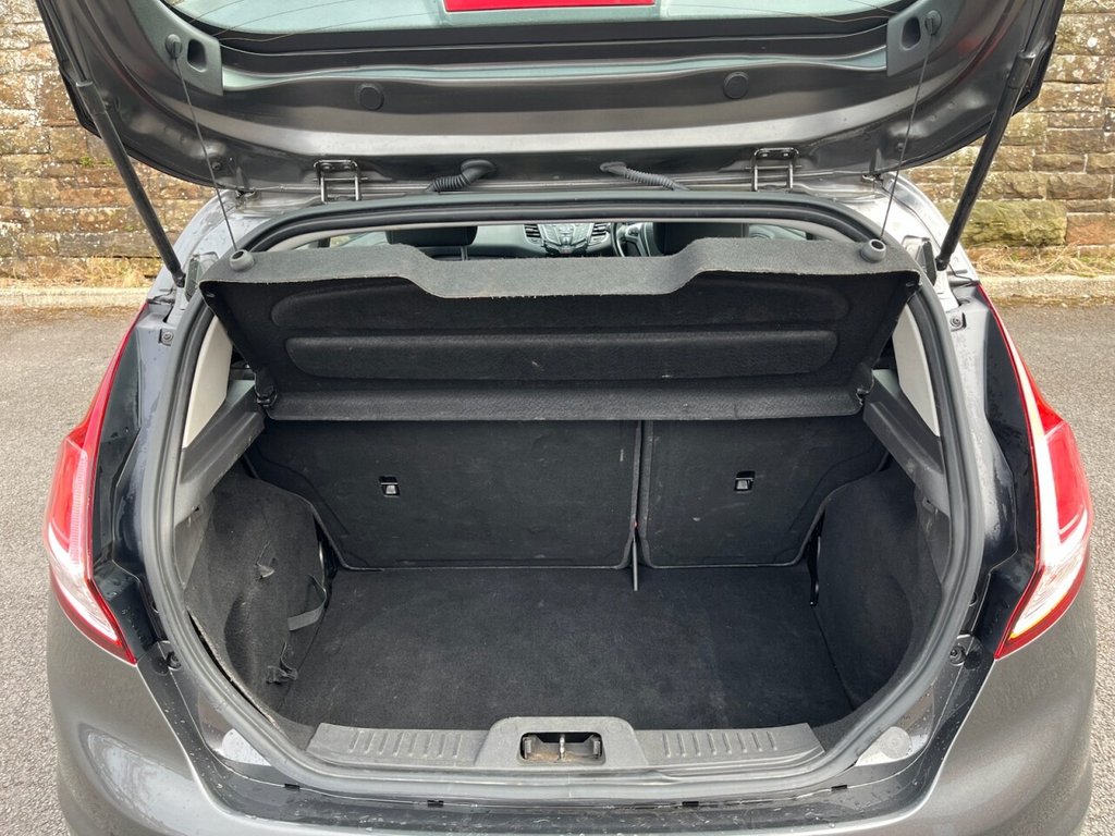 Used Ford Fiesta 2017 for sale - 77990987: Photo 8