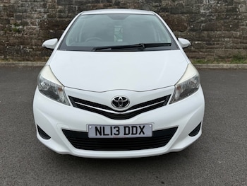 Used Toyota Yaris 2013 for sale - 78534083: Photo