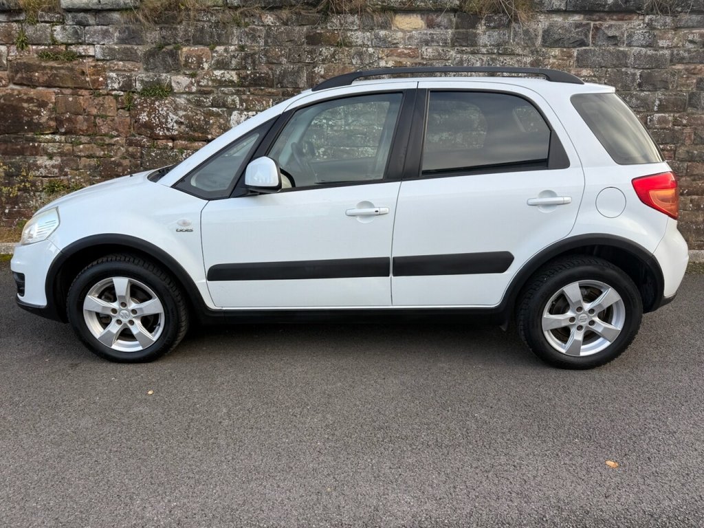 Used Suzuki SX4 2011 for sale - 77037779: Photo 6