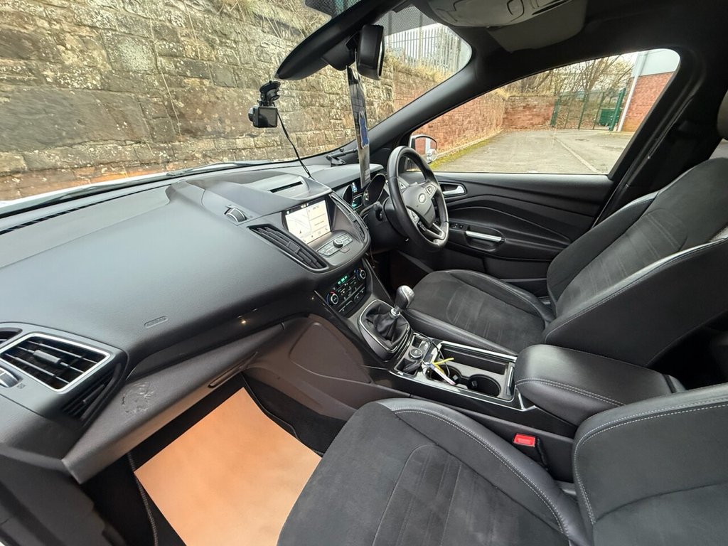 Used Ford Kuga 2017 for sale - 76820654: Photo 18