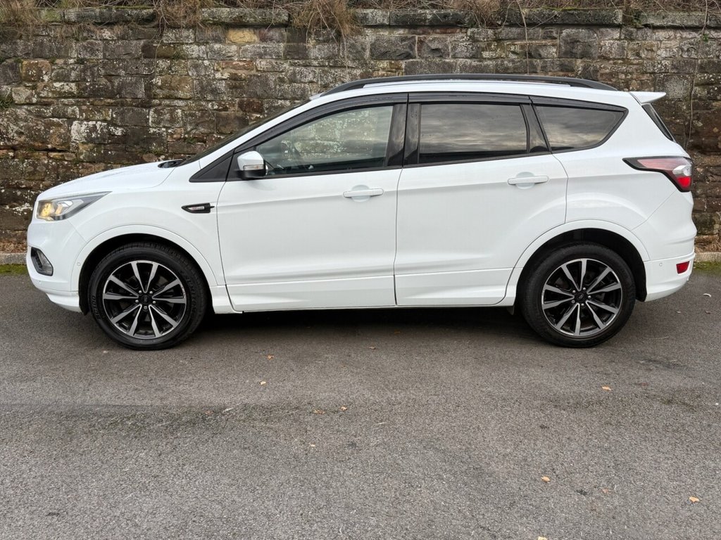 Used Ford Kuga 2017 for sale - 76820654: Photo 5