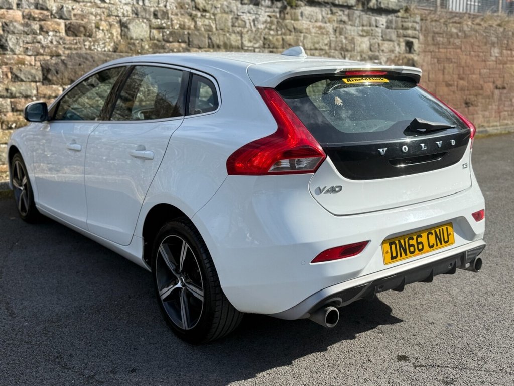 Used Volvo V40 2016 for sale - 77990530: Photo 8
