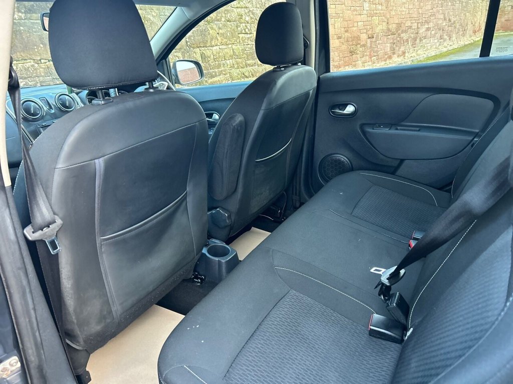 Used Dacia Sandero 2017 for sale - 77806307: Photo 10