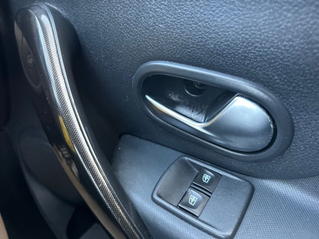 Used Dacia Sandero 2017 for sale - 77806307: Photo 25