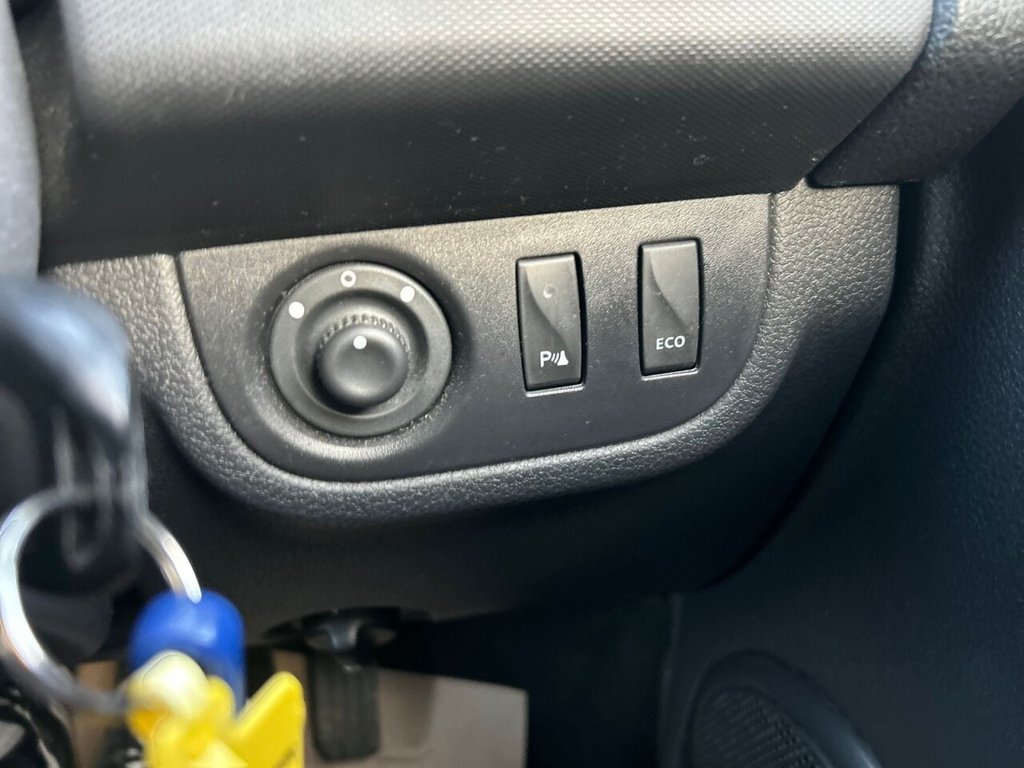 Used Dacia Sandero 2017 for sale - 77806307: Photo 26