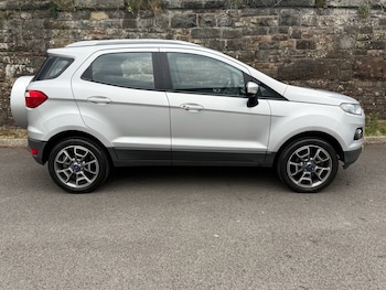 Used Ford Ecosport 2015 for sale - 78534046: Photo