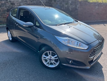 Used Ford Fiesta 2016 for sale - 79438395: Photo