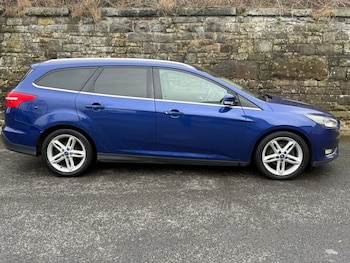 Used Ford Focus 2015 for sale - 77655053: Photo