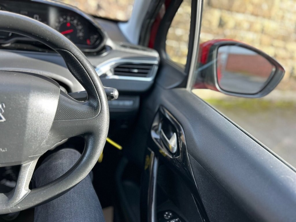 Used Peugeot 208 2013 for sale - 77546674: Photo 22