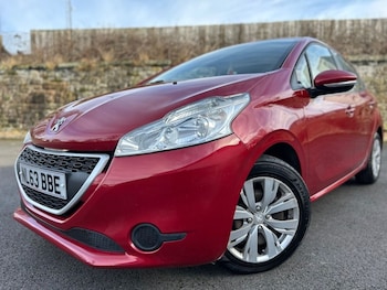 Used Peugeot 208 2013 for sale - 77546674: Photo