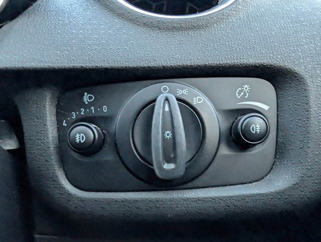 Used Ford Fiesta 2015 for sale - 78166873: Photo 14