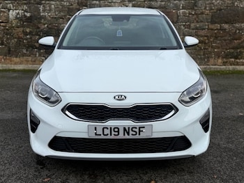 Used Kia Ceed 2019 for sale - 77668854: Photo