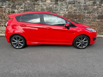 Used Ford Fiesta 2017 for sale - 79438408: Photo