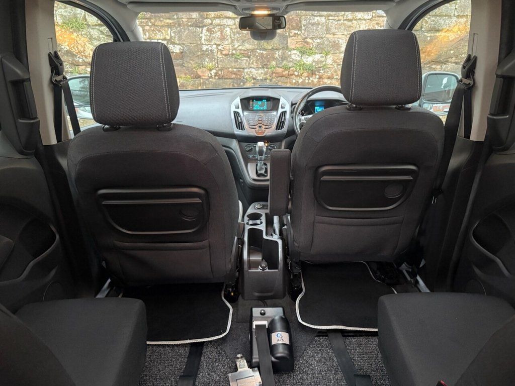 Used Ford Grand Tourneo Connect 2018 for sale - 77520614: Photo 14