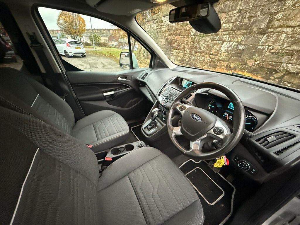Used Ford Grand Tourneo Connect 2018 for sale - 77520614: Photo 18