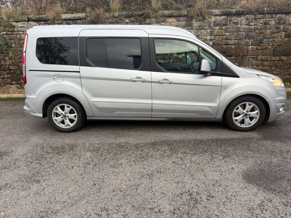 Used Ford Grand Tourneo Connect 2018 for sale - 77520614: Photo 4