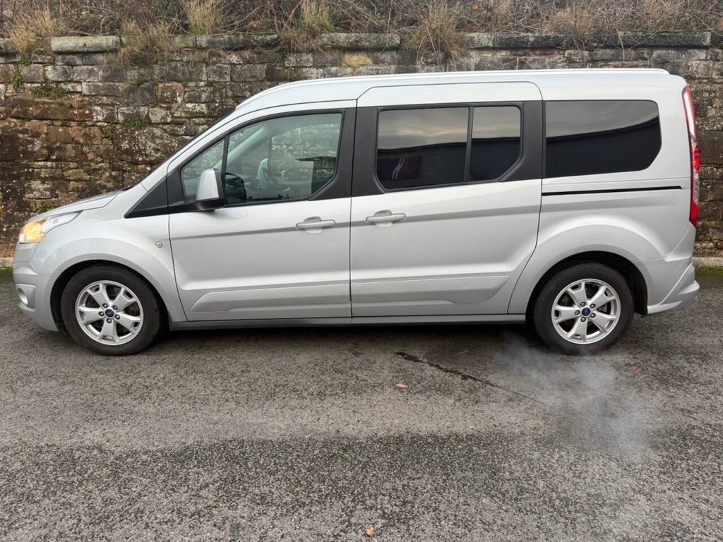 Used Ford Grand Tourneo Connect 2018 for sale - 77520614: Photo 5