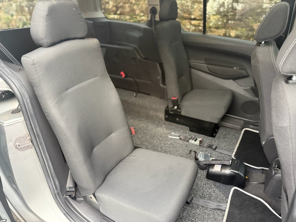 Used Ford Grand Tourneo Connect 2018 for sale - 77520614: Photo 6